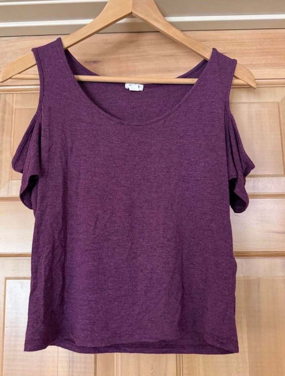 Garage Cold Shoulder Top Size L Purple Heather Short Sleeve